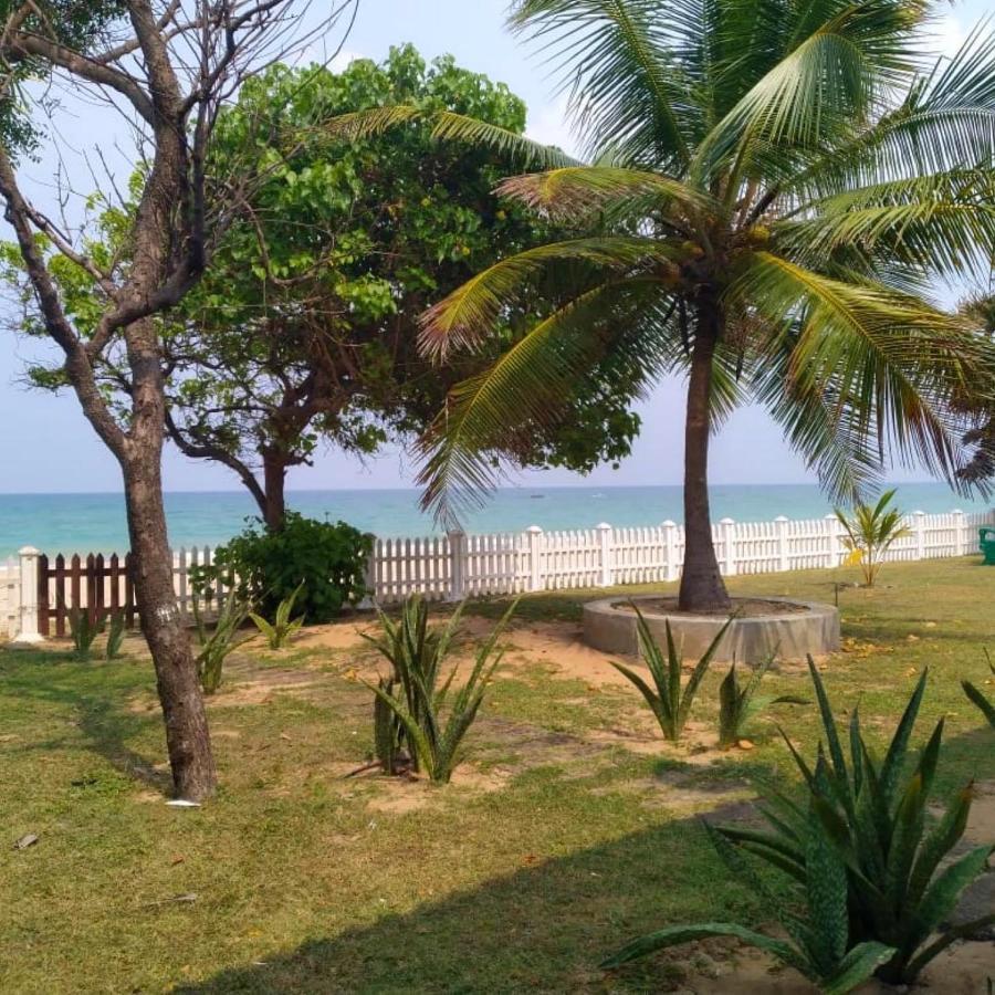 Pearl Oceanic Resort - Trincomalee Exterior foto